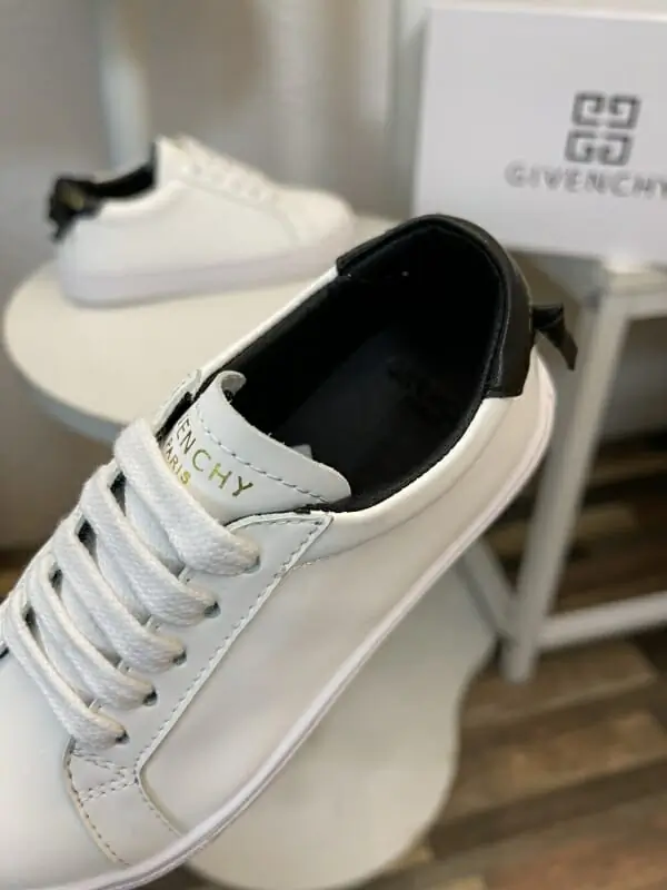 givenchy enfants chaussures pour enfants s_11551434